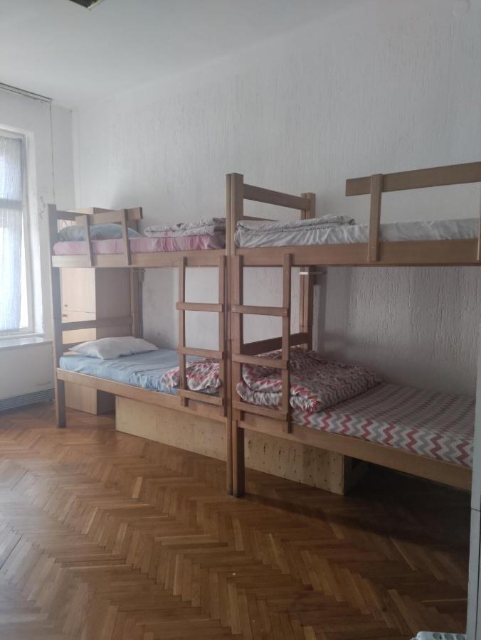 Hostel Yolo Belgrad Zewnętrze zdjęcie
