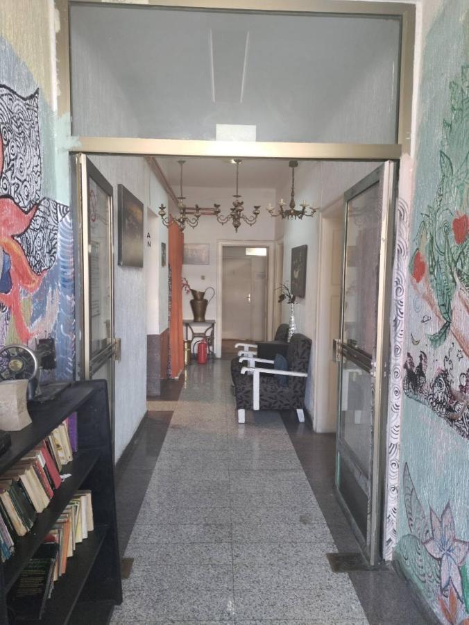 Hostel Yolo Belgrad Zewnętrze zdjęcie