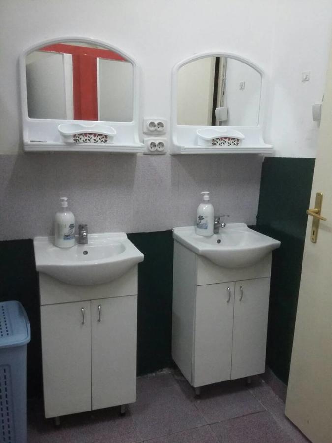 Hostel Yolo Belgrad Zewnętrze zdjęcie